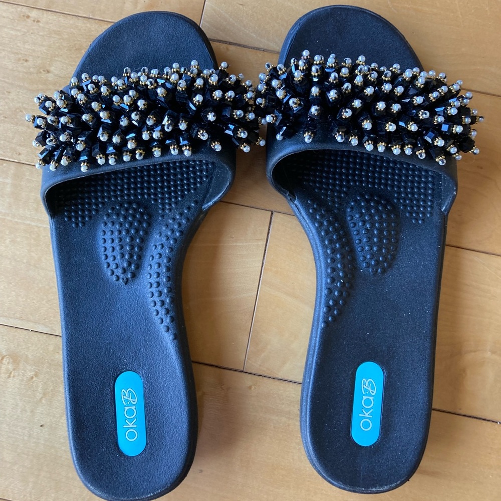 Oka B black beaded mules size small